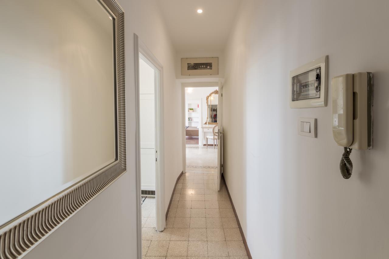 Pellegrino 75 Double Bedroom โรม ภายนอก รูปภาพ